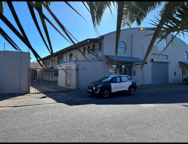 INDUSTRIAL PROPERTY TO RENT IN PAARDEN EILAND